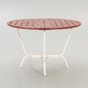 Garden furniture, 4 chairs, table, 1950s.