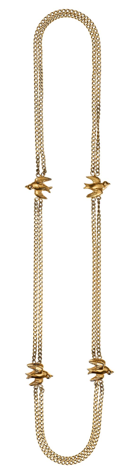 An Estrid Ericson yellow metal necklace with gilt pewter pigeons, Svenskt Tenn.