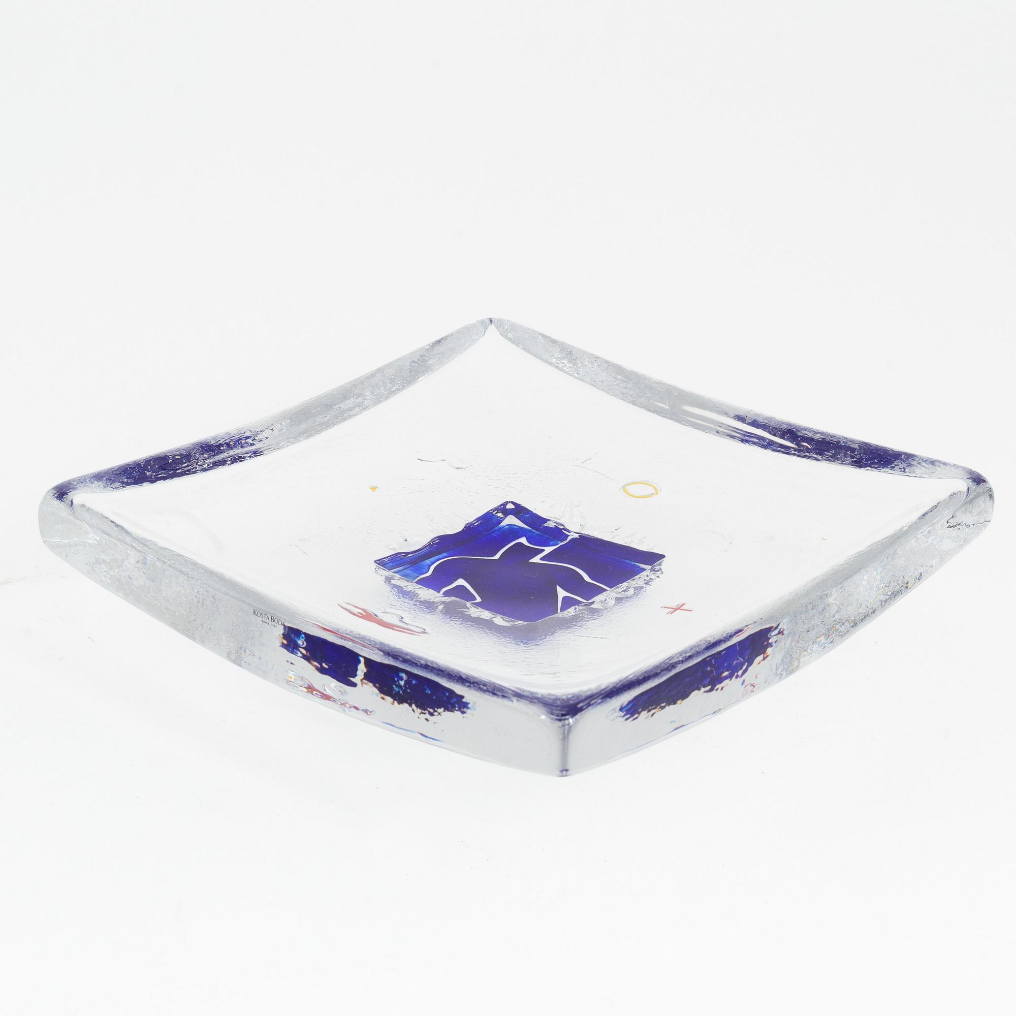 Bertil Vallien, a glass dish, Kosta Boda , Sweden, signed.