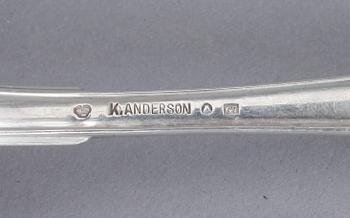 BESTICKSERVISDELAR, mestadels Johan Petter Hasselgren & söner, Lund, 1800-tal. Tot vikt 626 gram.