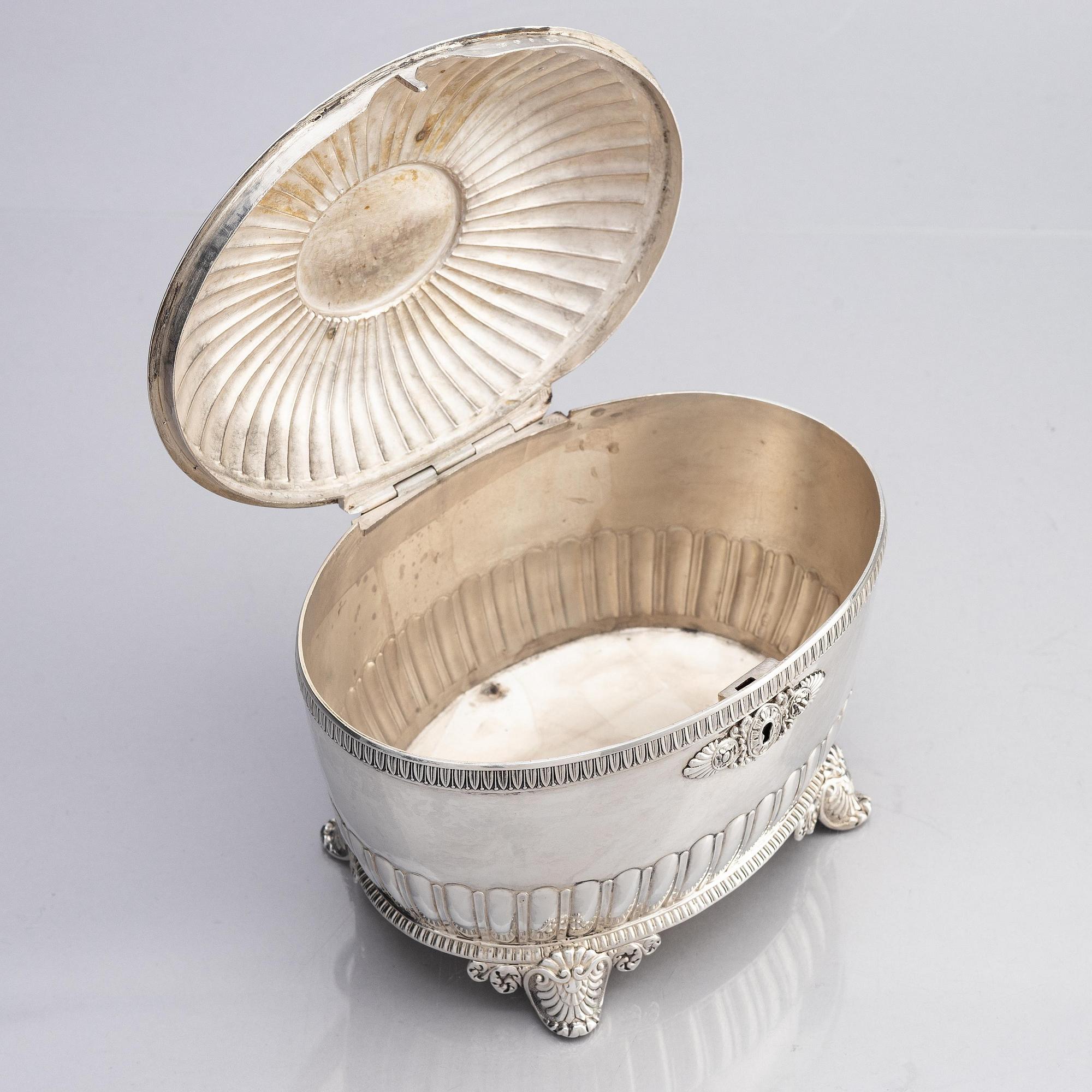 A Swedish 19th century silver sugar-casket, mark of Adolf Zethelius, Stockholm 1828.