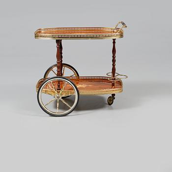 SERVERINGSVAGN, 1900-talets andra hälft.