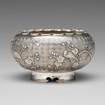 737. A Chinese silver bowl, Wang Hing & Co, early 20th Century.