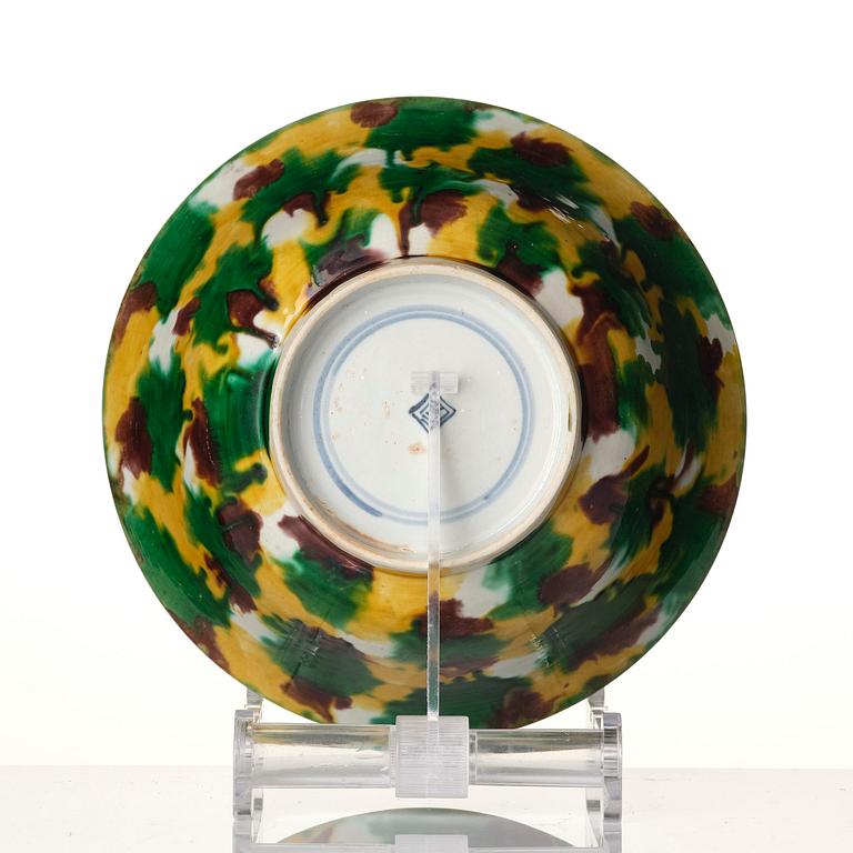 Skål, porslin. Qingdynastin, Kangxi (1662-1722).