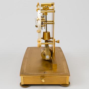 A table clocks, brass, Kundo, 20th century.