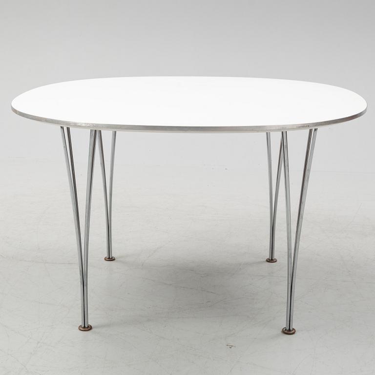 Bruno Mathsson & Piet Hein, a 'Supercirkel' dining table, Fritz Hansen.