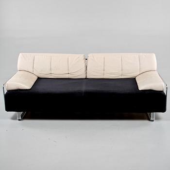 DAGBÄDD, "4" ur serien "Maskerad", Kenneth Bergenblad för Dux, 1980-tal.