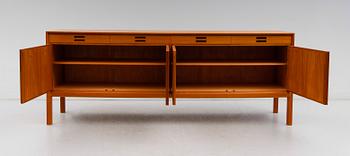 SIDEBOARD, Bertil Fridhagen, Bodafors, 1960-tal.