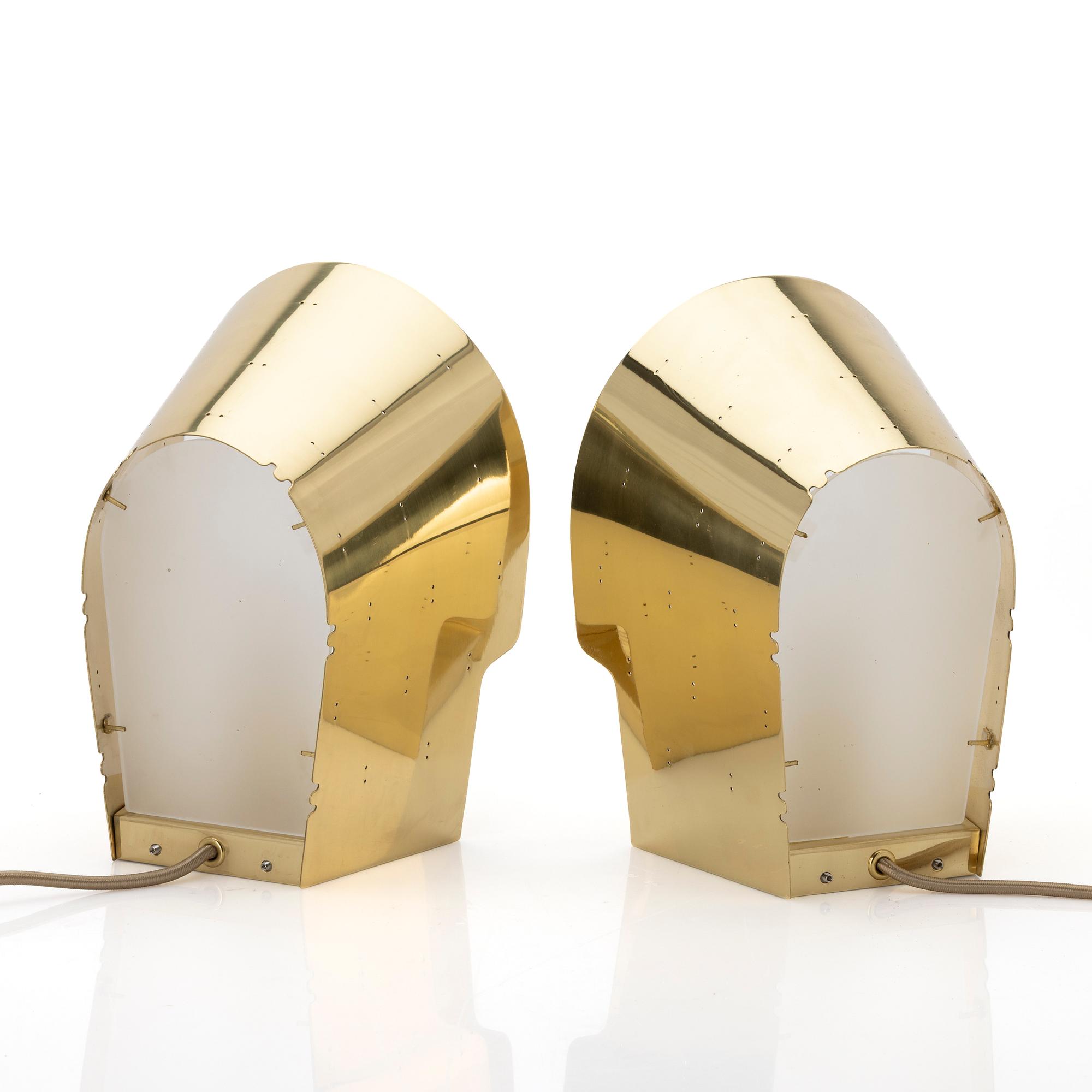 Paavo Tynell, Wall lights, a pair, model "9464", Gubi, 2000s.