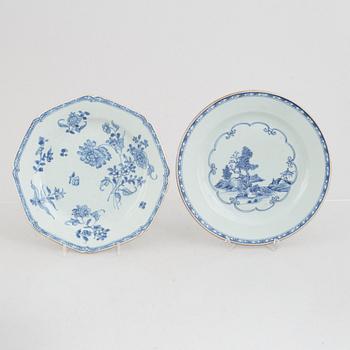 15 pieces of Chinese porcelain, the Qing dynasty, 18th-19th century.