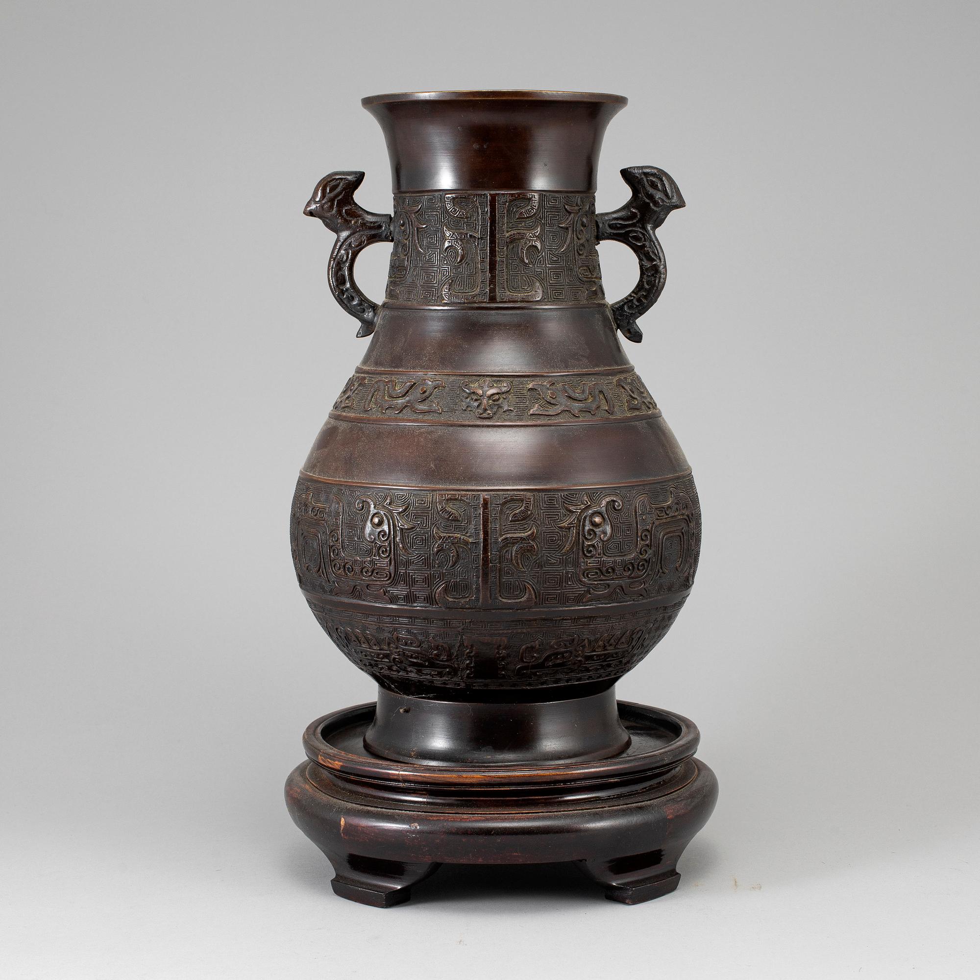 A bronze vase,  Japan, early 20th Century. After a Chinese archaic bronze model.