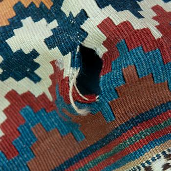 An oriental carpet, Kelim. Circa 270x156 cm.