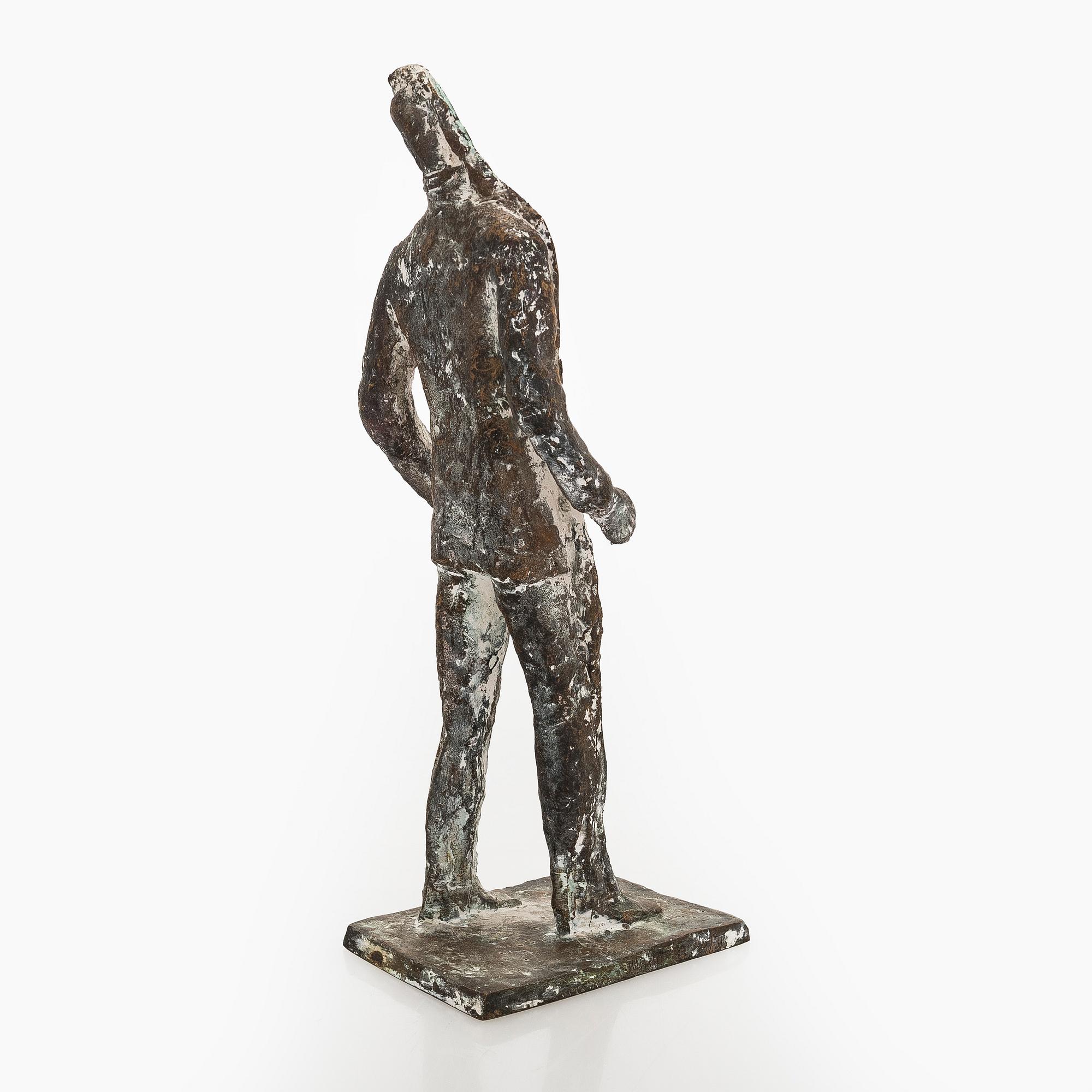 Tapio Junno, Seisova hahmo.