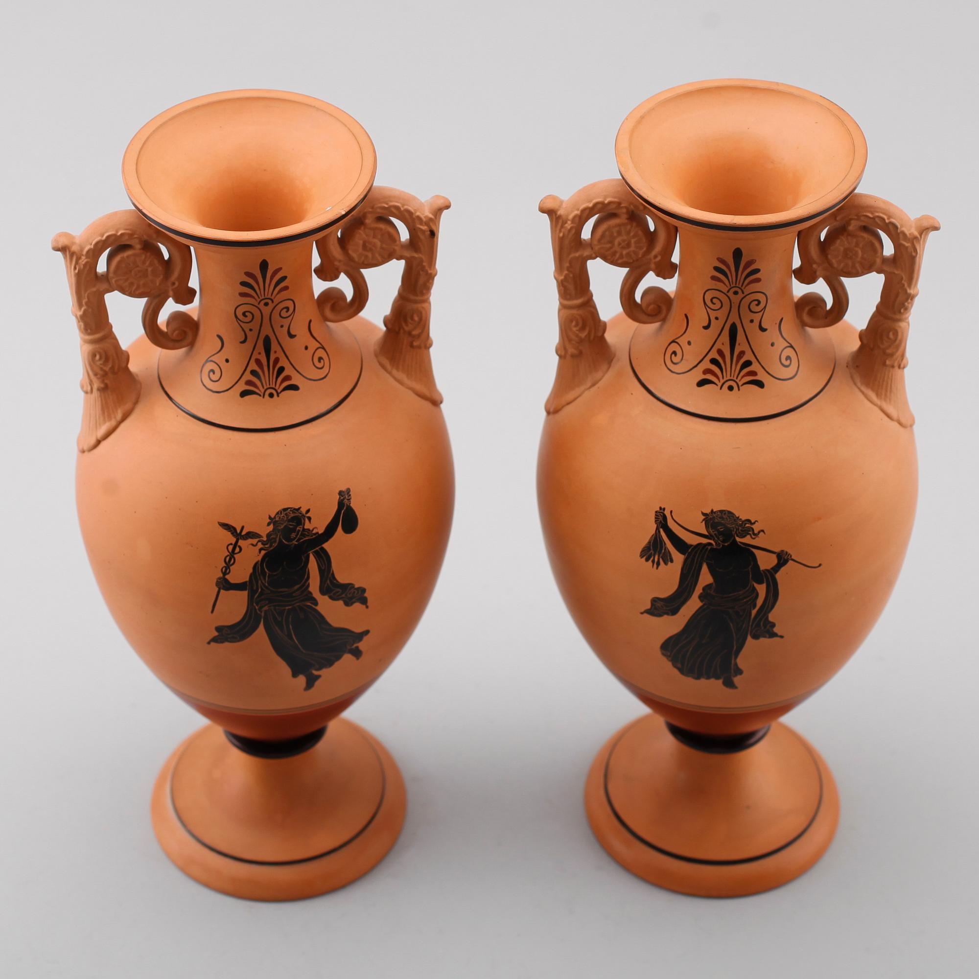 URNOR, 1 par, lergods, P. Ipsen, Eneret, Köpenhamn, 1800-talets andra hälft.