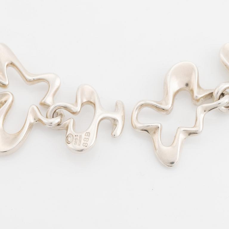 Henning Koppel/Georg Jensen, necklace and bracelet, sterling silver, model 88B.
