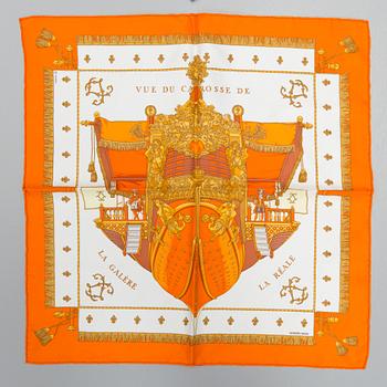 SCARVES, 2 st, "Vue Du Carosse de la Galère la Réale" samt "Tigre Royal", Hermès.