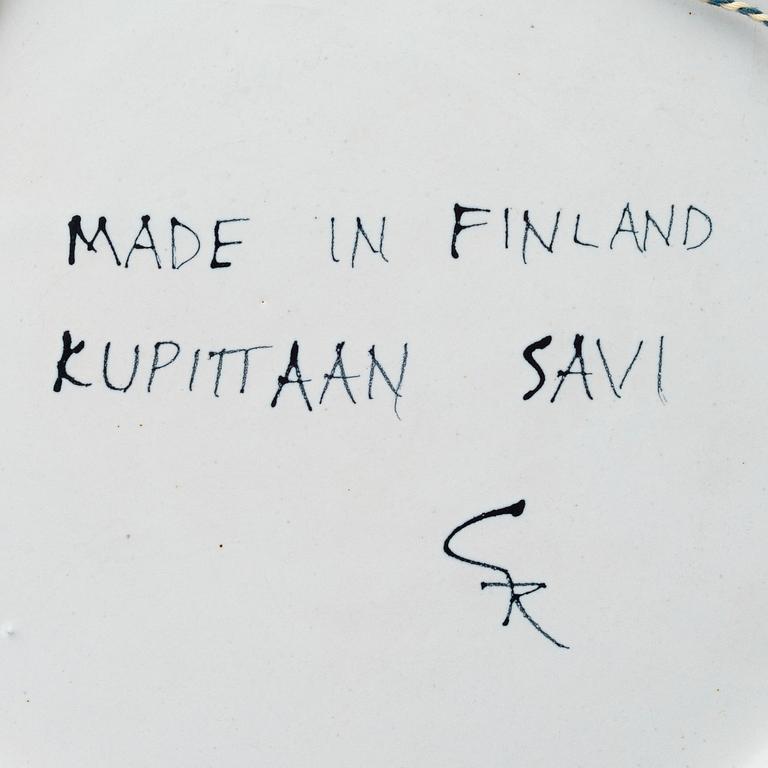 GUDRUN RAUNIO, KORISTEVATI, keramiikkaa, signeerattu Made in Finland, Kupittaan Savi, GR. 1960-luku.