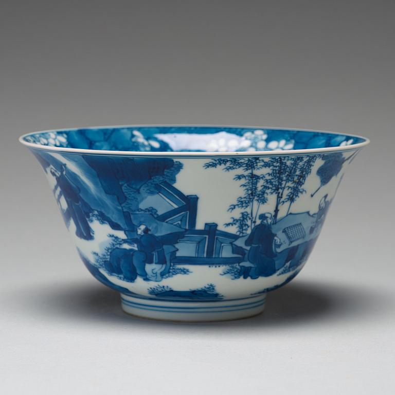 SKÅL, porslin. Qingdynastin, Kangxi (1662-1722).