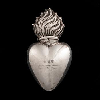 HJÄRTA, silver, Mellaneuropa. Vikt ca 111,6 g.