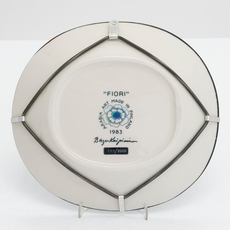 Birger Kaipiainen, dish, porcelain, "Fiori" 395/2000, Arabia 1983.