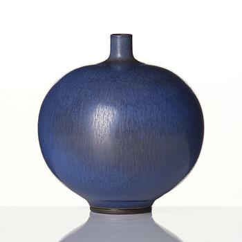 Berndt Friberg, vaser, 3 st, stengods, Gustavsbergs Studio 1956-64.
