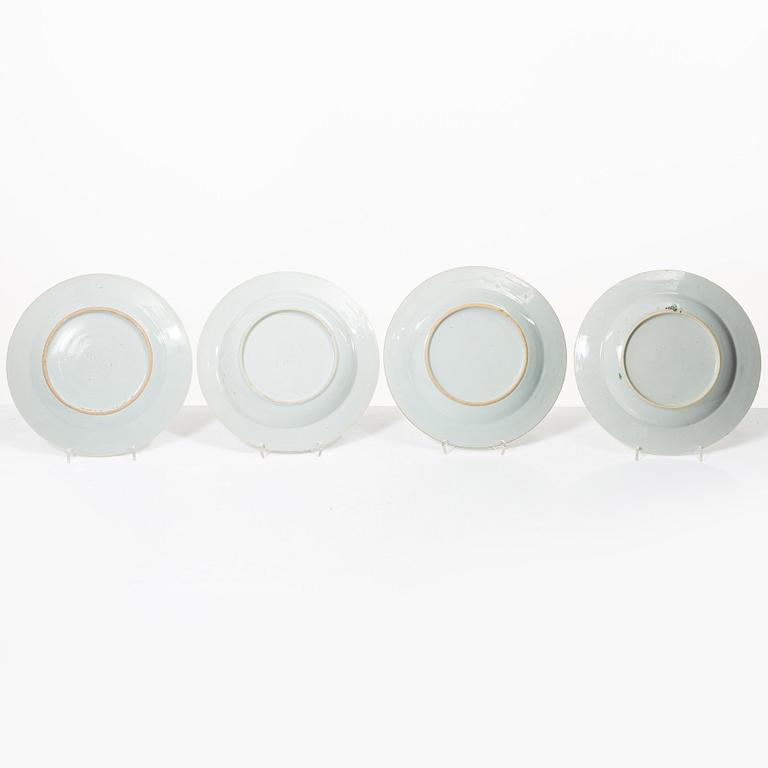 17 Famille Rose export porcelain plates, China, Qianlong (1736-95).