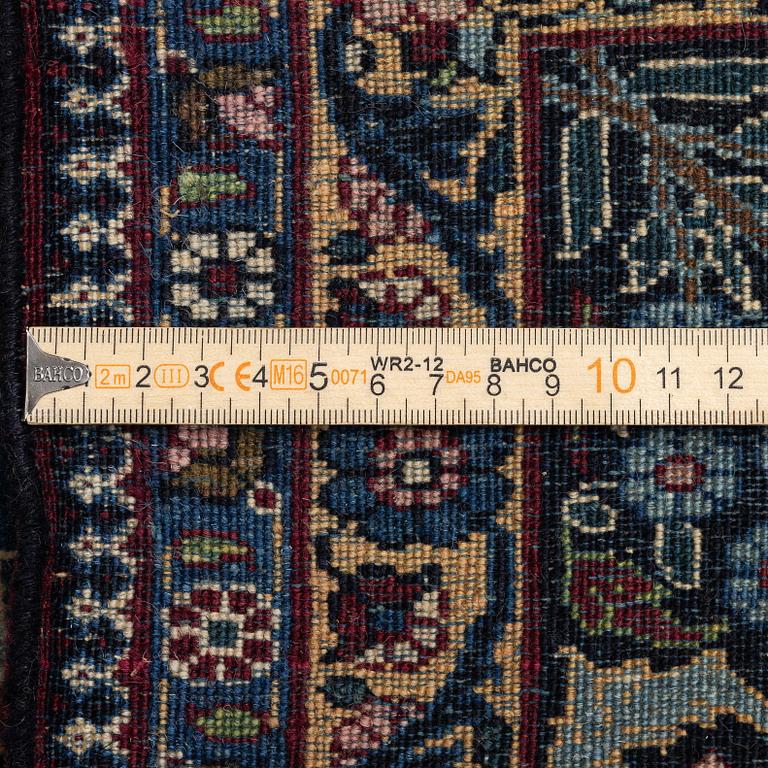An antique pictoral Tehran rug, North Persia, c. 202 x 138 cm.
