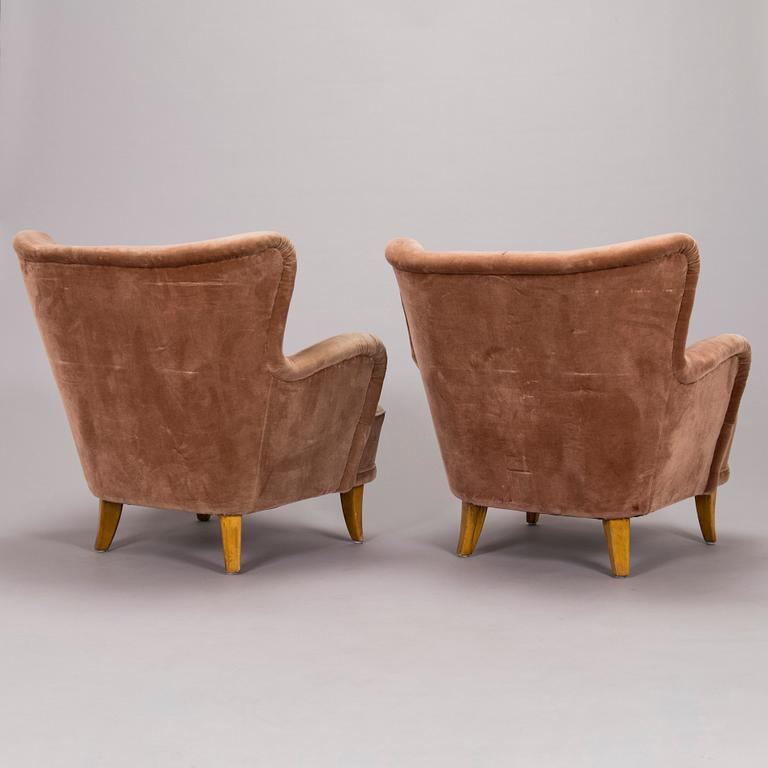 Ilmari Lappalainen, a pair of 1950's 'Laila' armchairs for Asko, Finland.