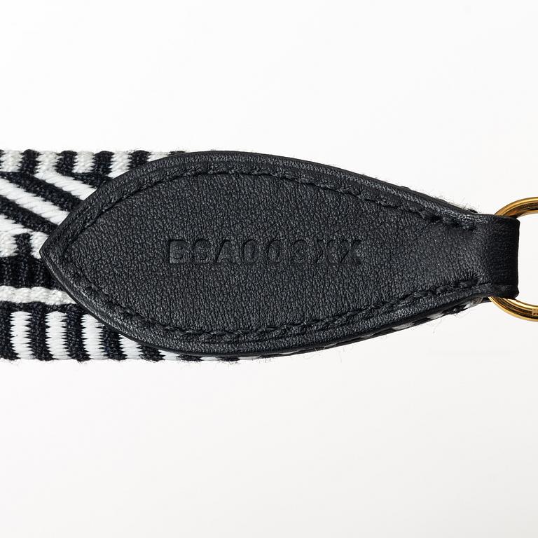Hermès, shoulder strap, "Bandouliere Sangle Cavale To Go".
