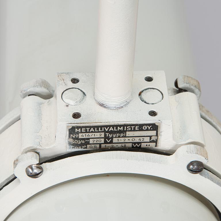 Teollisuusvalaisin / kattovalaisin, Metallivalmiste Oy, 1900-luvun puoliväli.