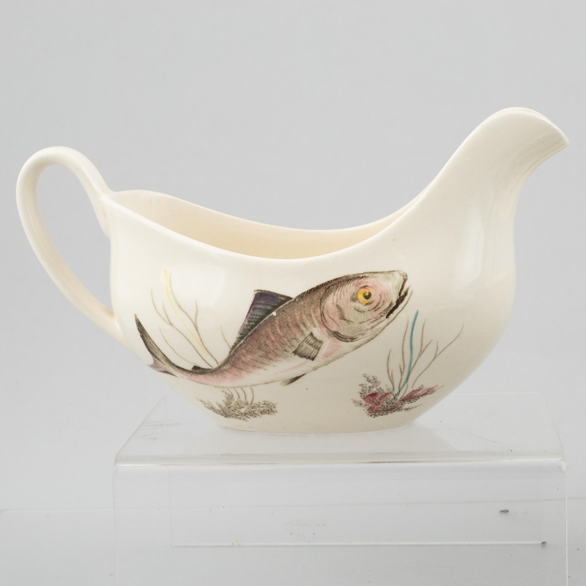 Matservis, 39 delar, flintgods, "Fish" & "Game birds", Johnson Bros, England.