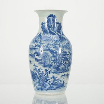GOLVVAS, porslin, Kina 1800-talets slut.