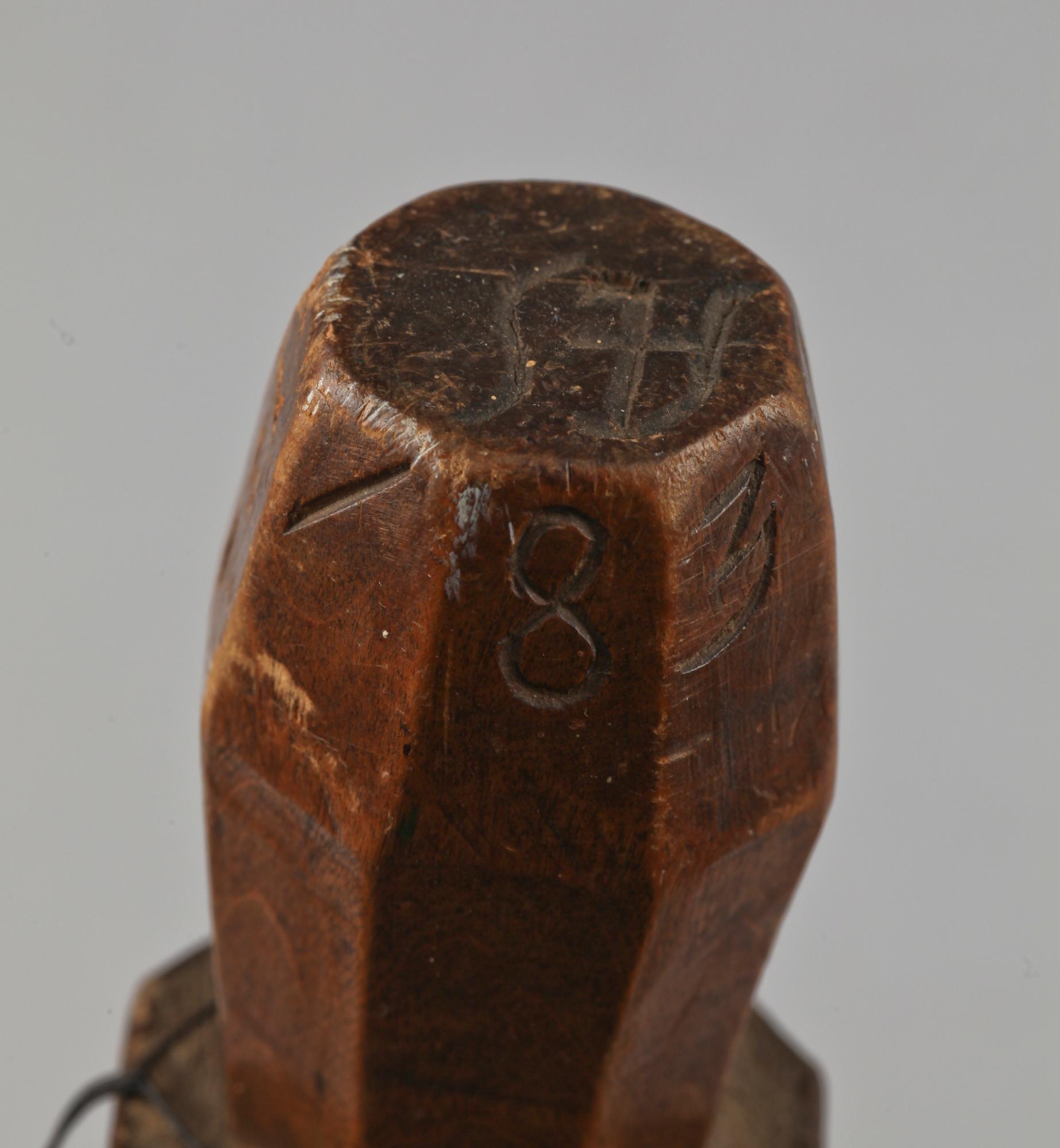 KALENDERSTAV, allmoge, dat 1834.