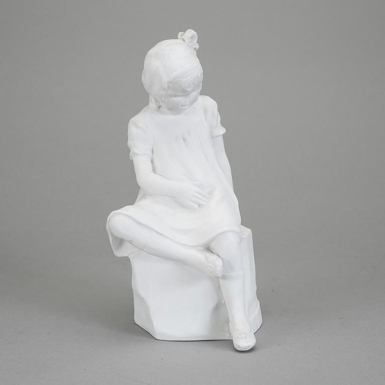 FIGURIN, parian, otydligt signerad, 1900-talets början.