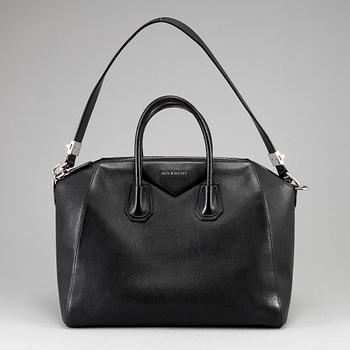 GIVENCHY, "Antigona", bag.