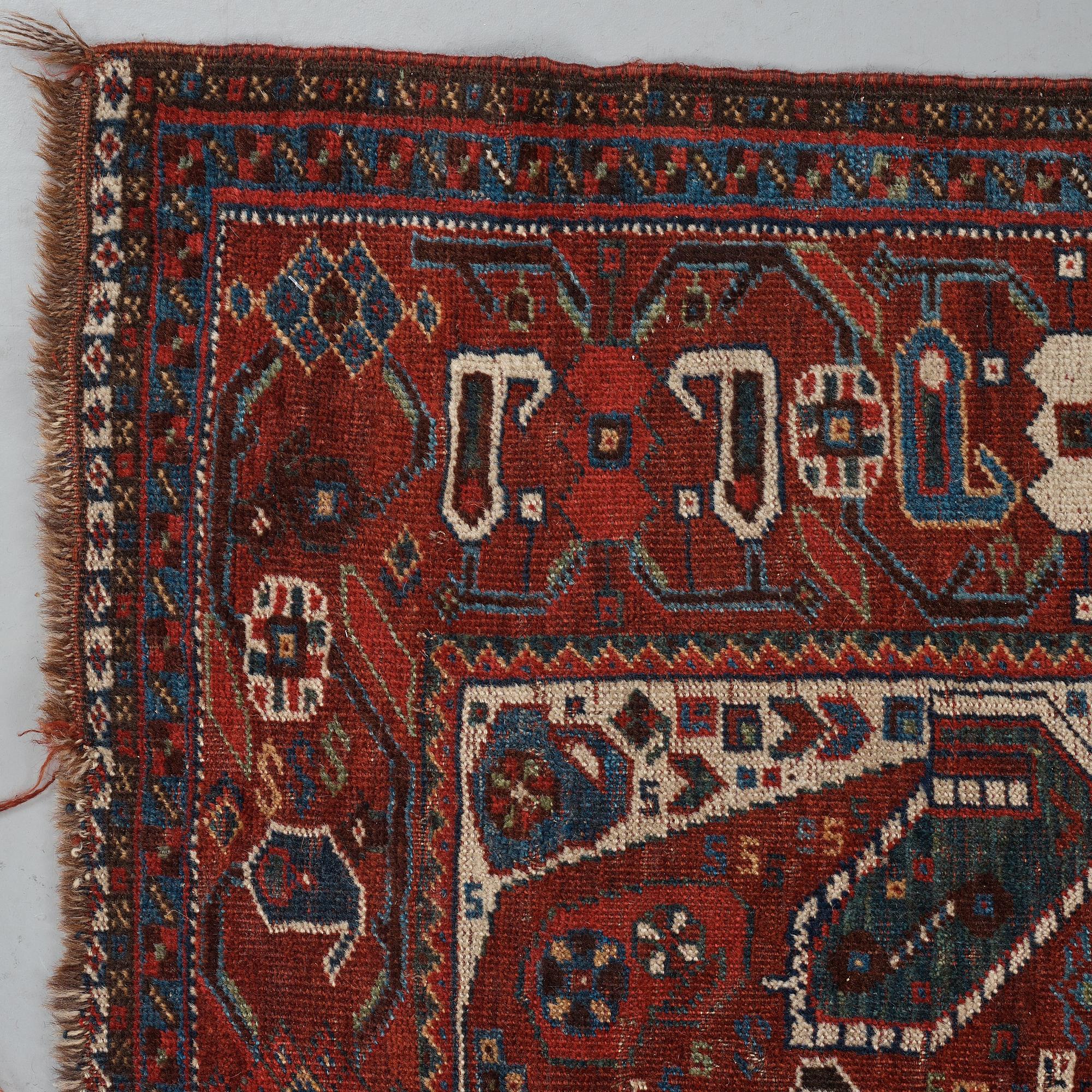 A RUG, antique/semi-antique Qashqai, "Mother-and-Child", ca 184,5 x 149 cm.