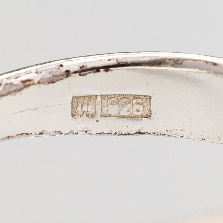 Zoltan Popovits, A pair of sterling silver earrings "Lilia Tigris". Lapponia 1995.