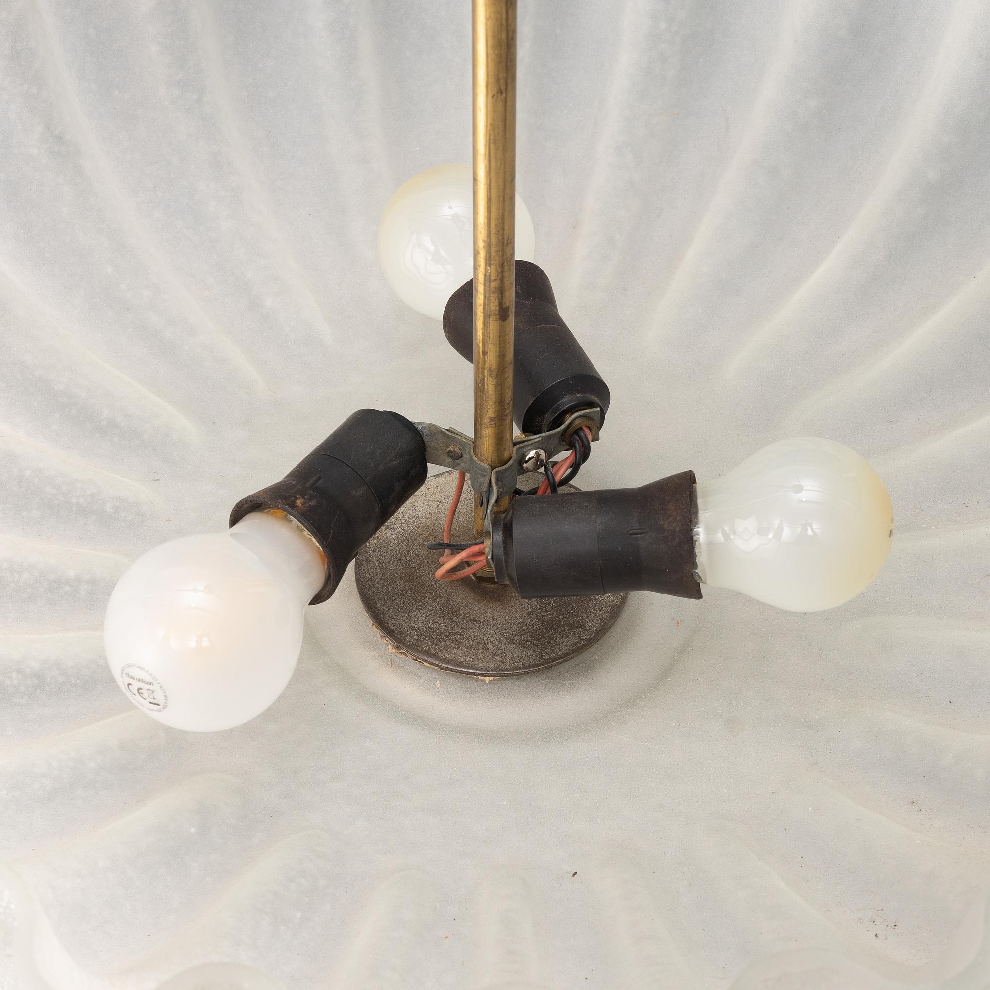 Taklampa, Swedish Modern, möjligen Pukeberg, 1940-50-tal.