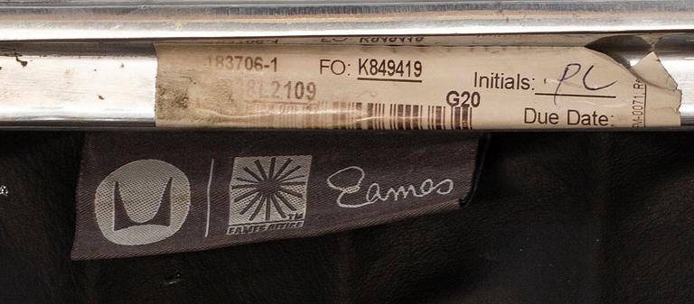 CHARLES AND RAY EAMES, An "EA-124, Aluminium Group", Herman Miller lounge chair. USA.