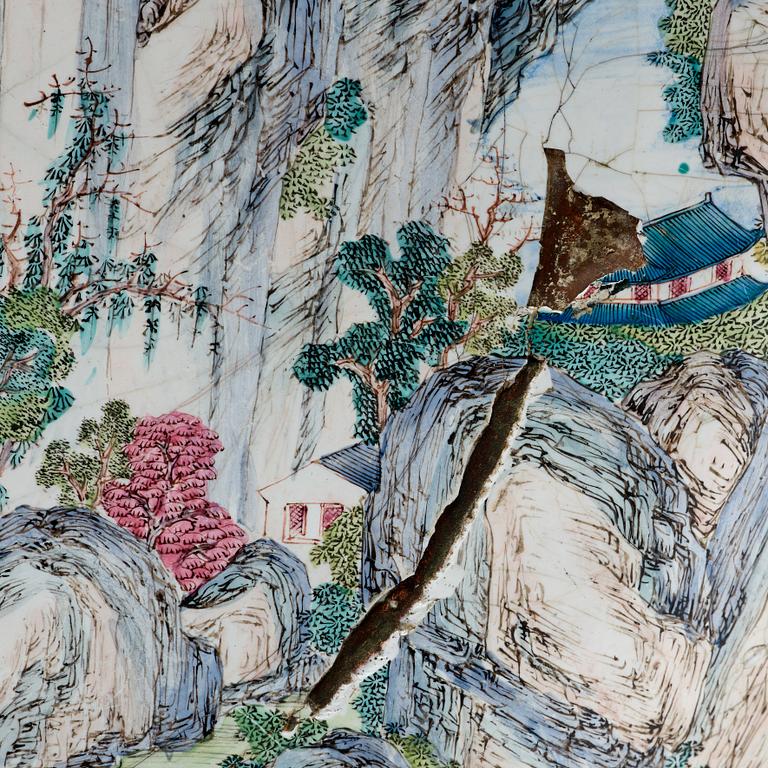 FAT, emalj på koppar. Qingdynastin, omkring 1700, signerad av Zhuju Zhuren, troligen Shen Cunzhou (1629-1709).