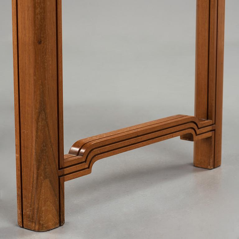 Nils Ahrbom & Helge Zimdahl, a walnut side table/console table, Stockholm 1932.