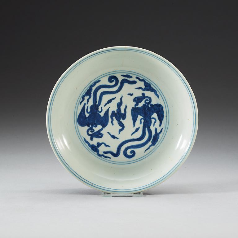 A blue and white Phoenix dish, Ming dynasty with Jiajings six character mark and period (1522-66).