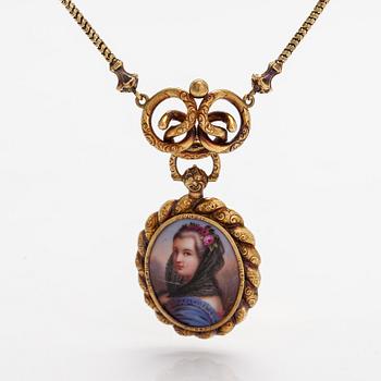 An 18K gold neckalce with a miniature painting. 19th century.