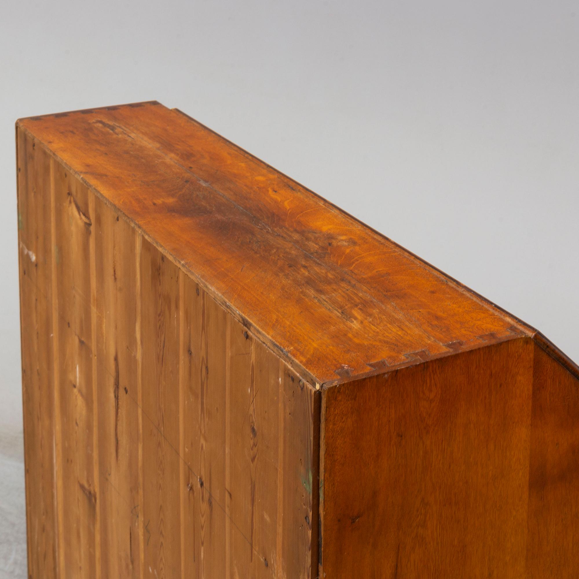 A Swedish late 18th century secretaire.
