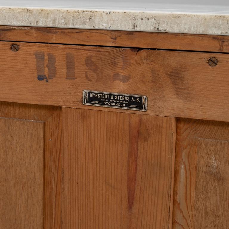 Sideboard, Myrstedt & Sterns AB, 1900-talets början.