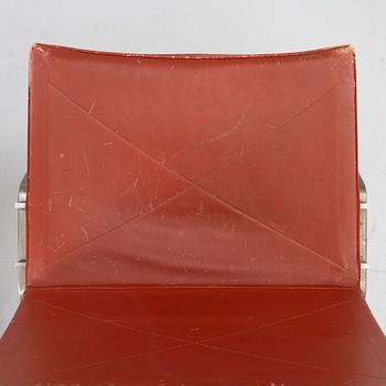 Poul Kjaerholm, Fåtöljer, ett par "PK22", för Fritz Hansen, Danmark 1997.