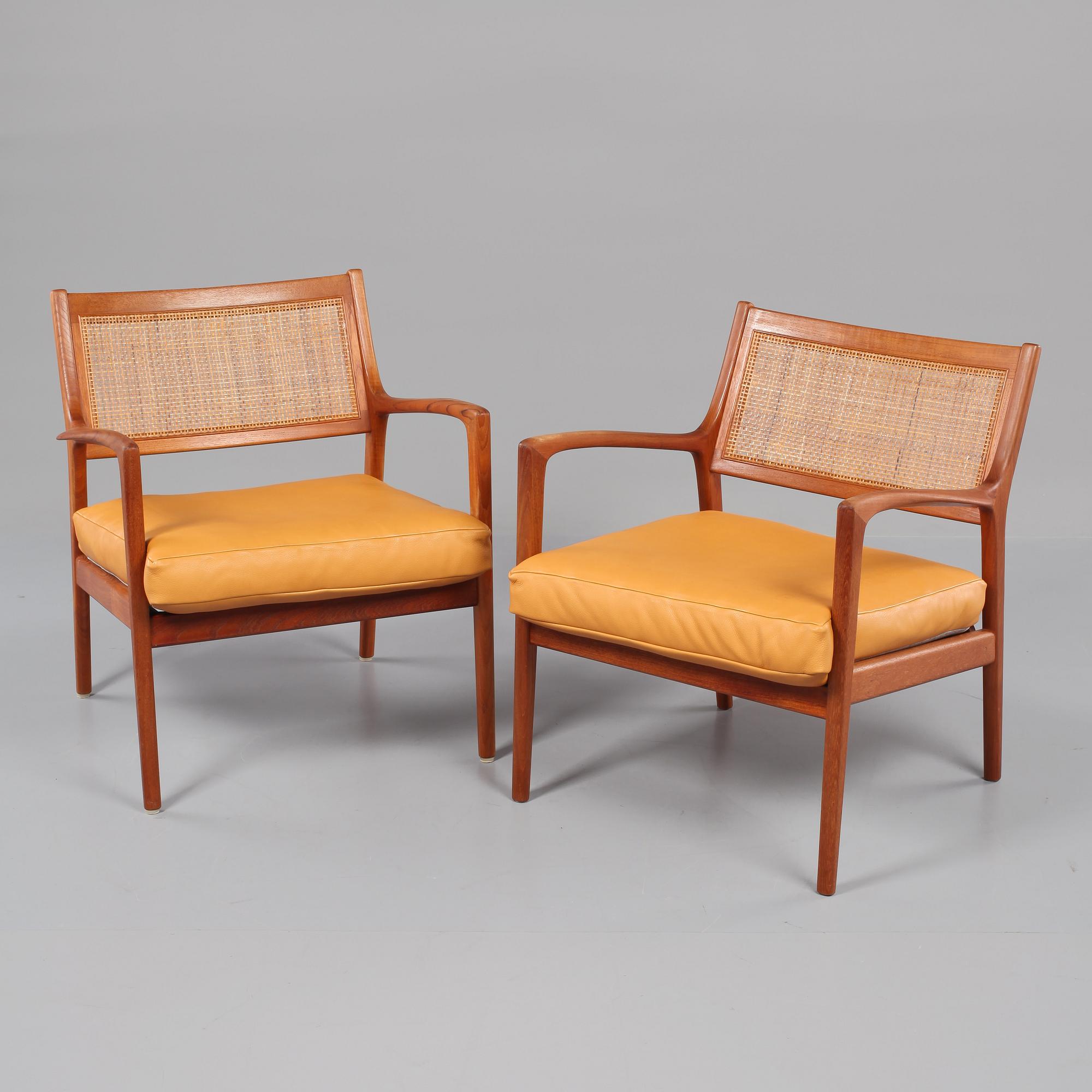 KARMSTOLAR, ett par,"F139",  Karl Erik Ekselius, 1950/60-tal.