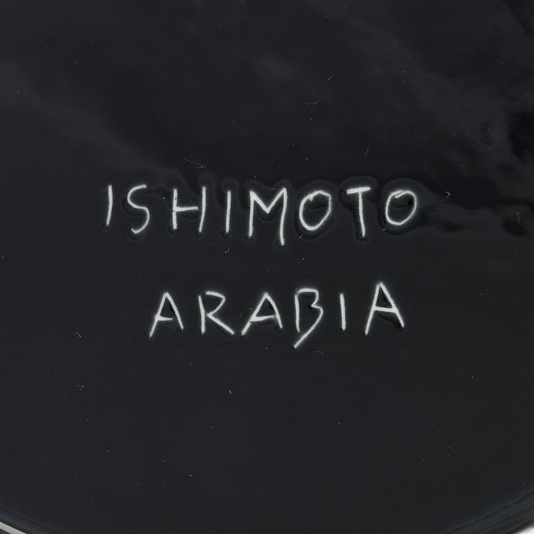 Fujiwo Ishimoto, konstfat, 2 st, unika, keramik, signerade Ishimoto Arabia.