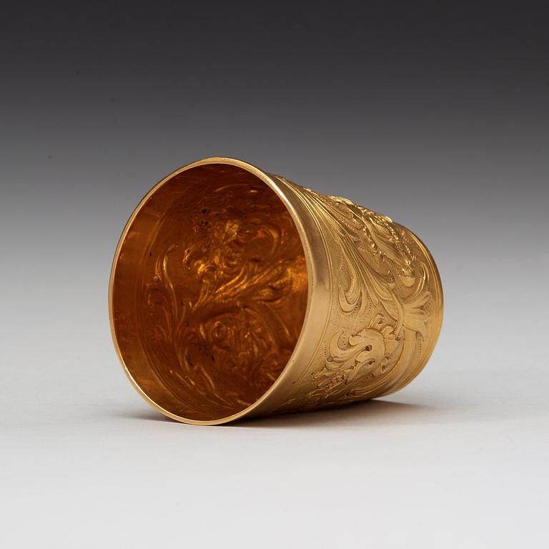 BÄGARE, guld 18K, omärkt, 1900-tal. Barock-stil.