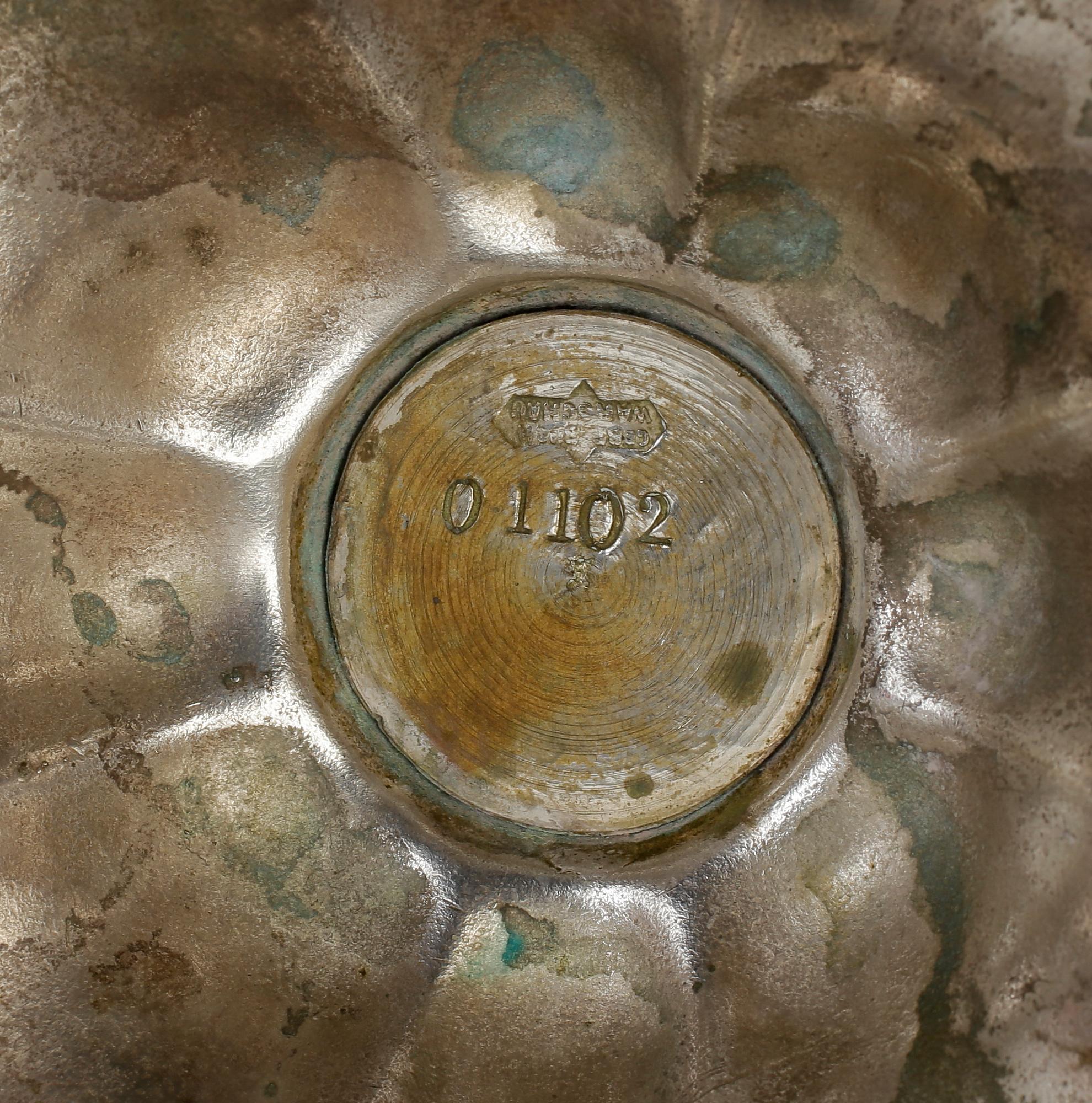 KANDELABRAR, ett par, nysilver. Warszawa, 1800-talets slut.